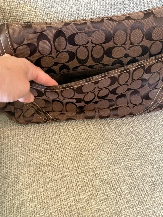 Coach Brown Signature Canvas Shoulder Bag with Woven Strap - Picture 5 of 5